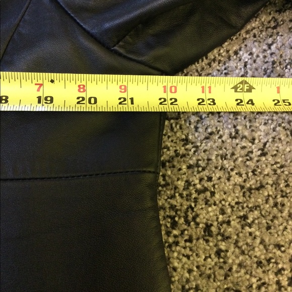 L Croft & Barrow black lambskin leather coat - Picture 11 of 16